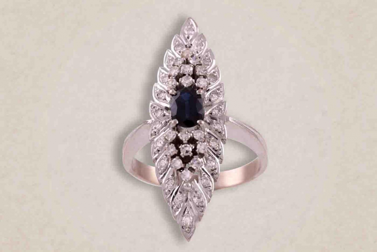 1.08ct Sapphire and Diamond Ring