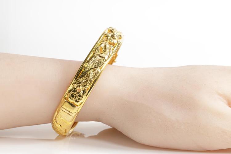 22ct gold mens kada | Mens bracelet gold jewelry, Mens gold jewelry, Man gold  bracelet design