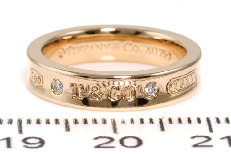 Tiffany & Co. Gentlemans Wedding Band in Gold and Platinum