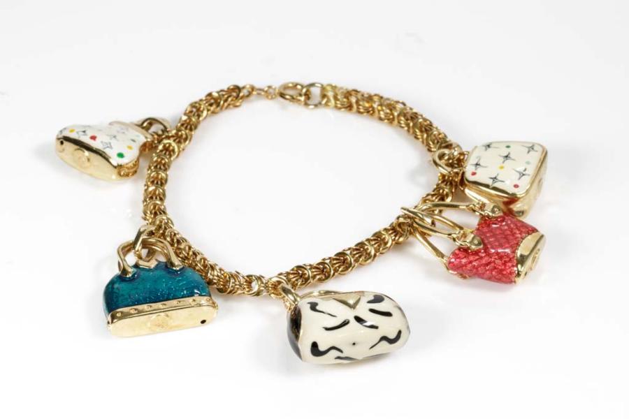18CT GOLD CHARM BRACELET Jewellery  Gemstones  Bracelets  Auctionet