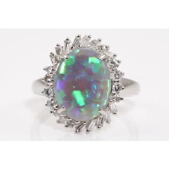 3.35ct Opal and Diamond Ring