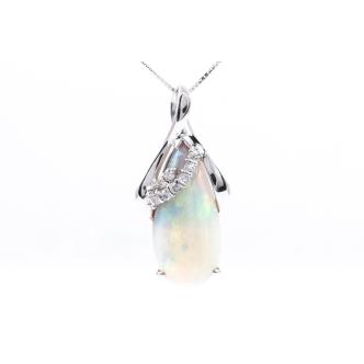 10.70ct Opal and Diamond Pendant