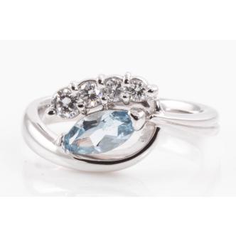 0.52ct Aquamarine and Diamond Ring