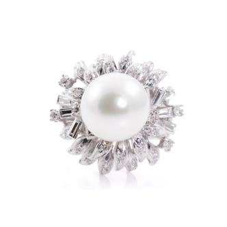 11.4mm South Sea Pearl and Diamond Ring