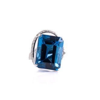 28.93ct Blue Topaz and Diamond Ring
