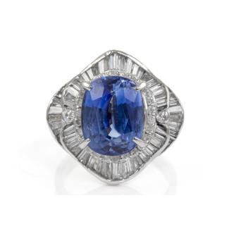 5.88ct Sapphire and Diamond Ring GIA
