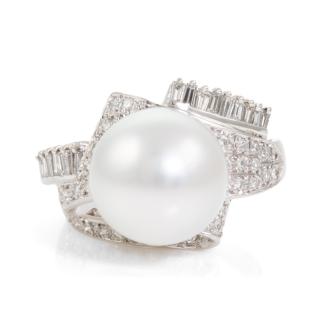 12.7mm South Sea Pearl and Diamond Ring