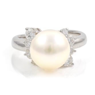 9.8mm Pearl and Diamond Ring
