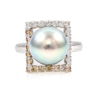 11.6mm Tahitian Pearl & Diamond Ring
