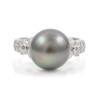 11.2mm Tahitian Pearl & Diamond Ring